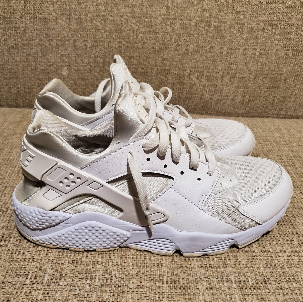 Nike Hurauche